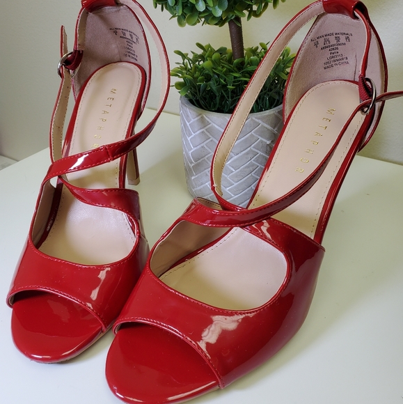 Open Toe Strappy Heels - Picture 2 of 7